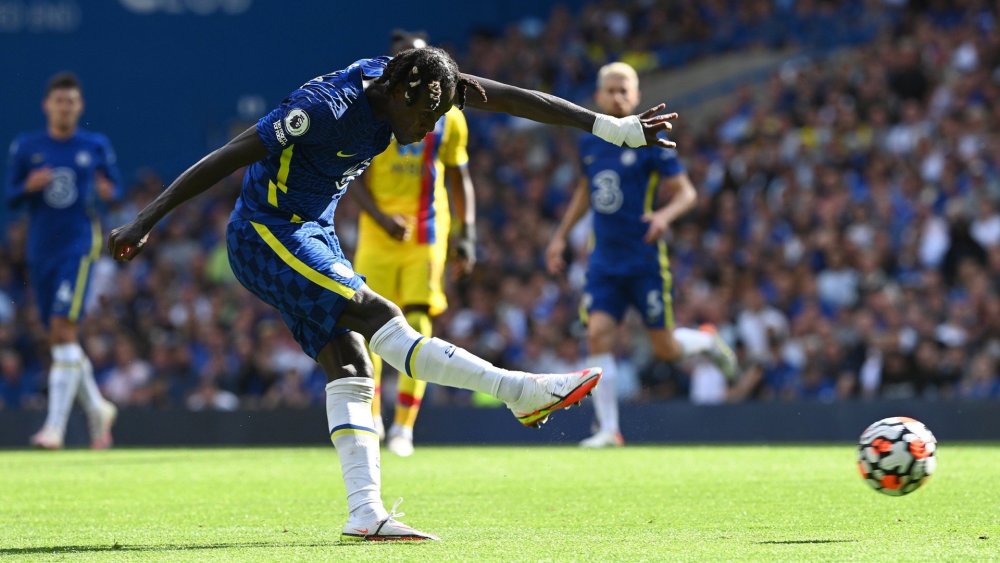  国际米兰多点开花大胜维罗纳豪取五连胜  